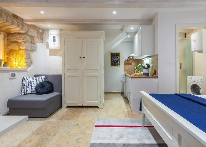 Neva 두브로브니크