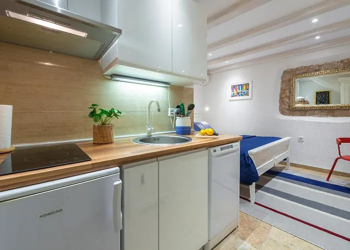 Neva شقة دوبروفينك